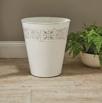 Bath Hardware & Accessories