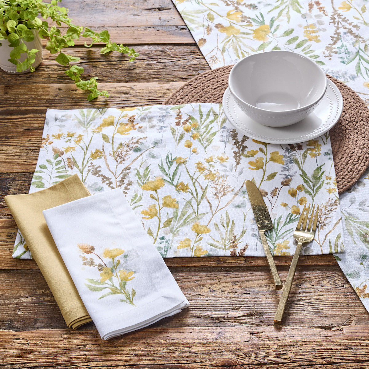 Tessa Tailored 100% Cotton Floral Print Valance and Table Linens